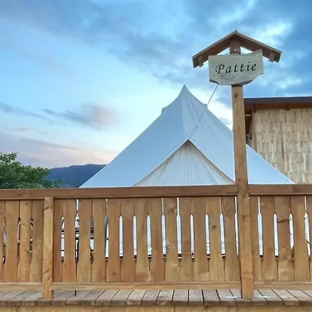 Glamping Agapescu Luxe tent *