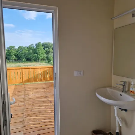 Glamping Agapescu Luxe tent